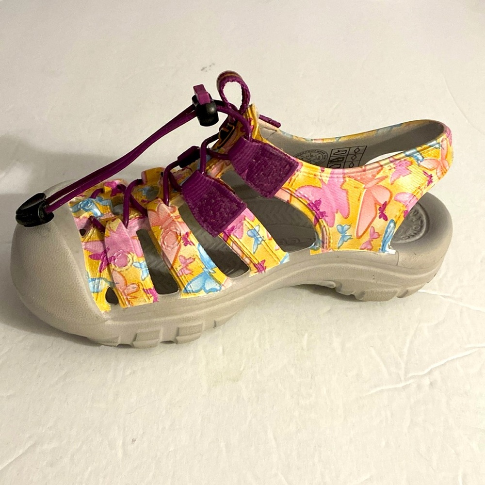 KEEN Slip On Sandals, Loafer, Sz 1, Hikers, Walking, Comfort, Novelty​, Graphics - Picture 4 of 13